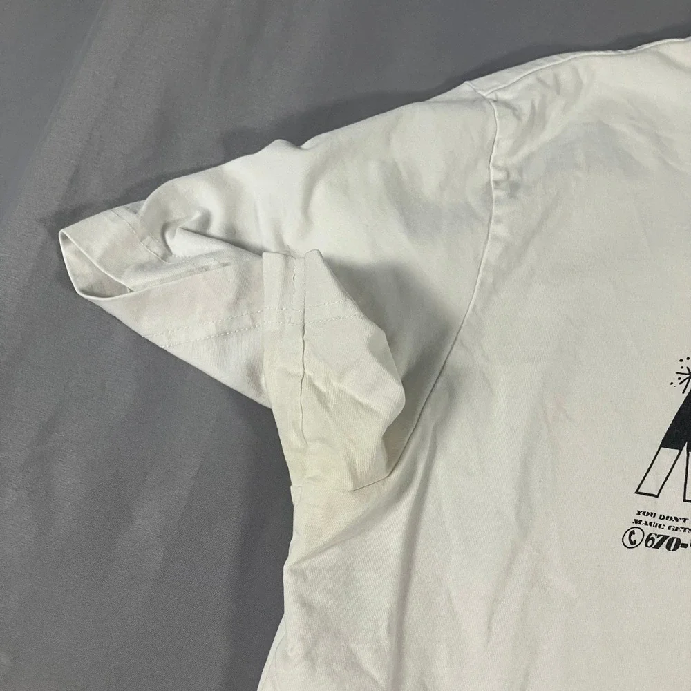 WEEKDAY Magic Hour Mens Size Medium T Shirt Wizard Clock White Graphic